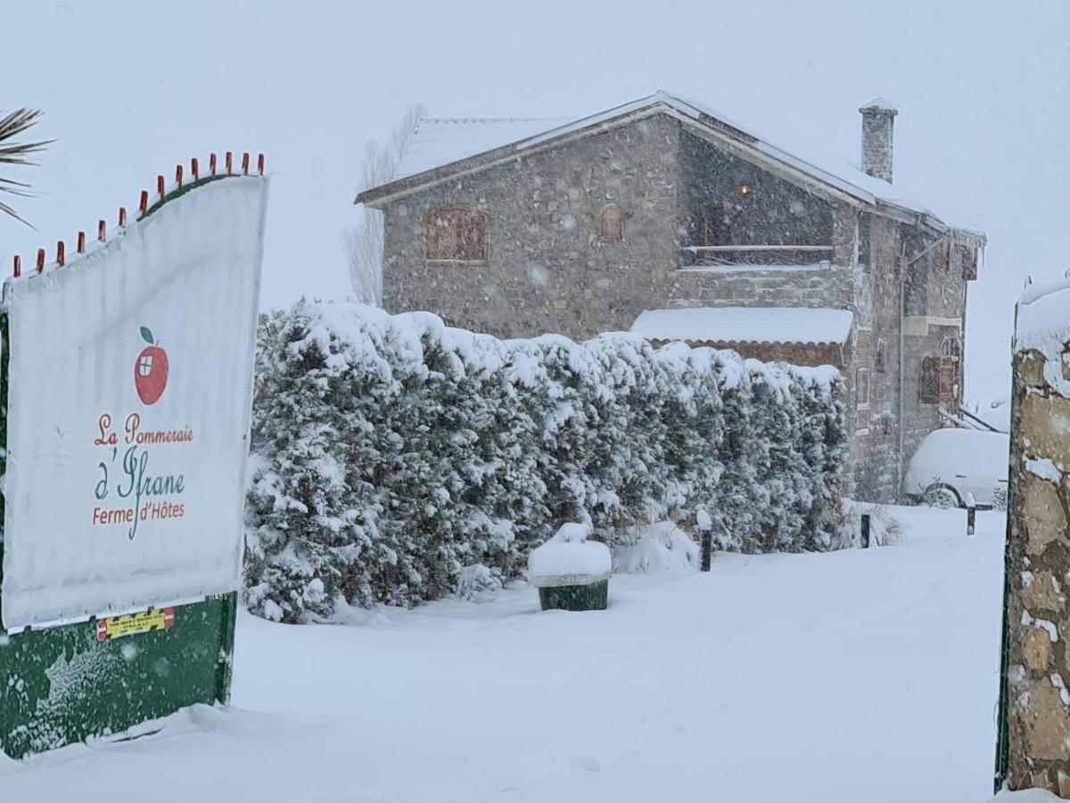 La Pommeraie D'Ifrane Ifrane  Buitenkant foto